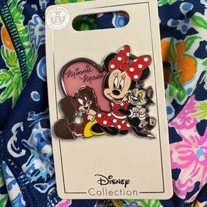 💐 Disney Brand Minnie collectible trading pin